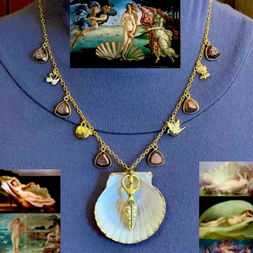 “Birth of Venus" Aphrodite Goddess Greek Roman Mythology Handmade Gold Necklace